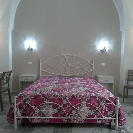 Nonna Irene Bed & Breakfast 3*